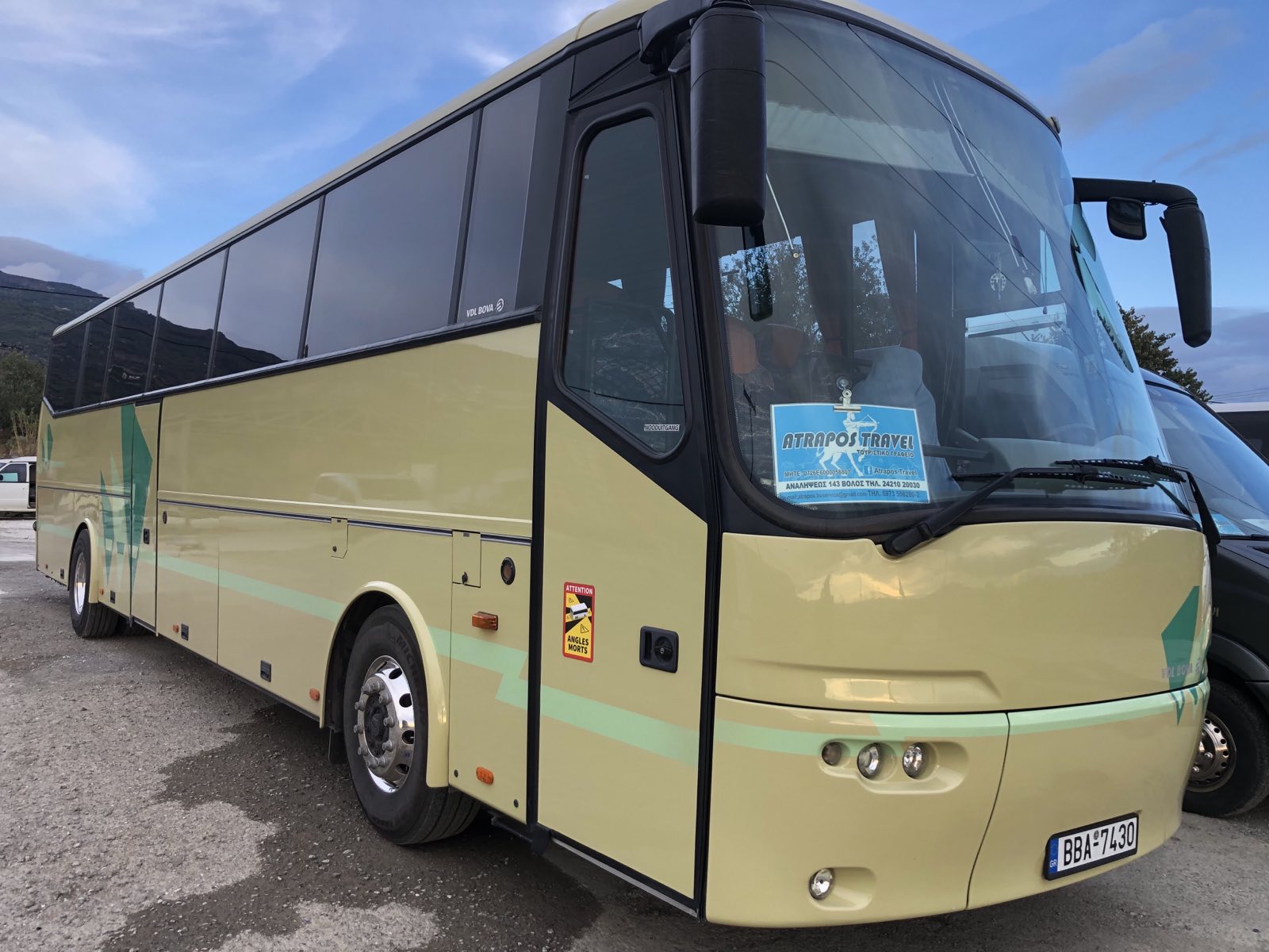 Man 36 seat